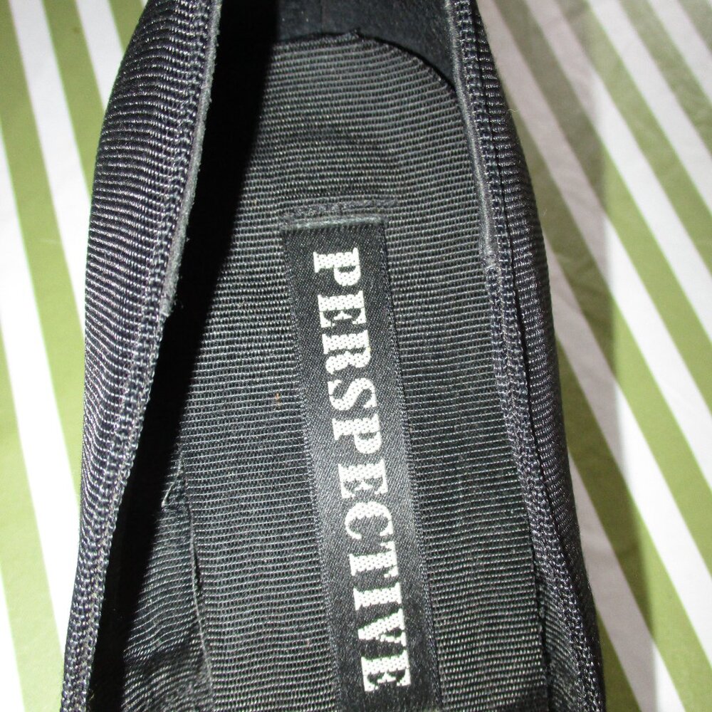 Perspective Pumps - Picture 12 of 13